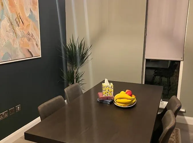 3 Bed Vip Family House * Dublin