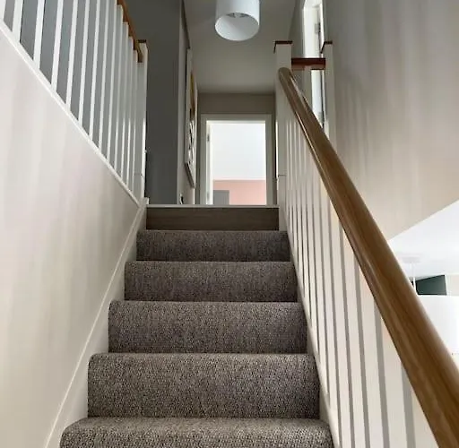 Feriehus 3 Bed Vip Family House Dublin