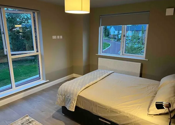 Feriehus 3 Bed Vip Family House *