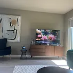 3 Bed Vip Family House * Дублин